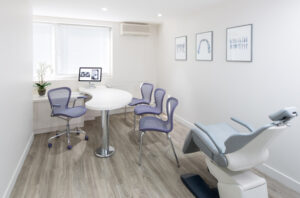 7-SALLE-CONSULTATION-2